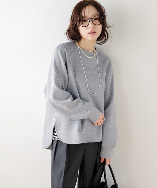 SUGAR BISKET（シュガービスケット）の「バックジップ プルオーバー（Tシャツ/カットソー・レディース・ブラック/ベージュ/グレー・フリー）」の3枚目の写真