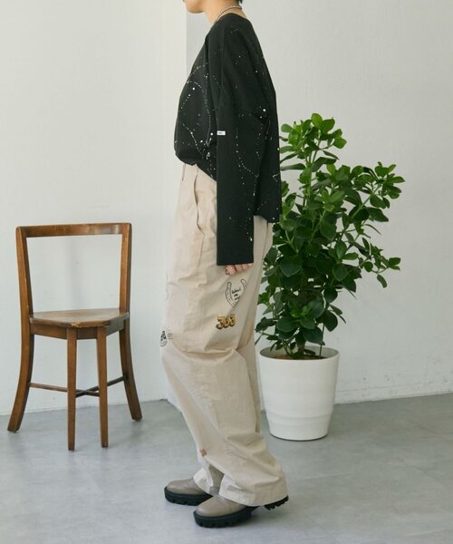 ear PAPILLONNER(イアパピヨネ)の「ペイントTシャツ【SUM1 STYLE×MONT KEMMEL】(Tシャツ/カットソー・レディース・ホワイト/ブラック・FREE)」の7枚目の写真