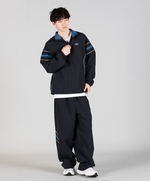 UNDER ARMOUR（アンダーアーマー）の「UAナイロン トラックジャケット（ライフスタイル/メンズ）（その他アウター・メンズ・ブラック・L/XL/M/2XL/S）」の9枚目の写真