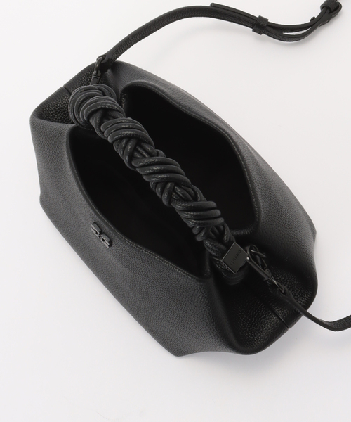 GANNI(ガニー)の「GANNI / ガニー Ganni Bou Bag Small Grained(ハンドバッグ・レディース・ブラック・FREE)」の11枚目の写真
