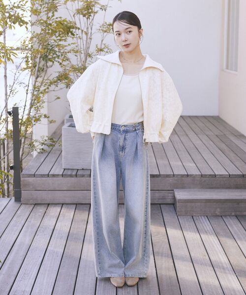 earth music&ecology(アースミュージックアンドエコロジー)の「【WEB・一部店舗限定】レースリバーシブルMA-1(MA-1・レディース・ブラック/アイボリー・FREE)」の4枚目の写真