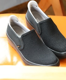 FUNALIVE（ファンアライブ）の「Kitson+ 「クイッポン」と履ける快適 軽量メッシュ ウェーブウェッジソール スリッポン スニーカー（スリッポン）」