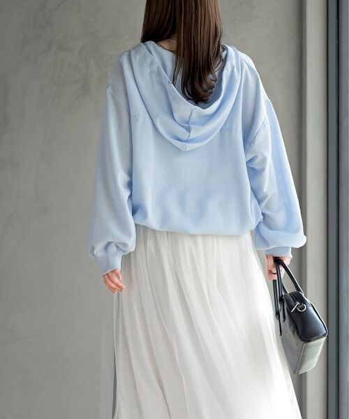 rps（アールピーエス）の「ハーフジップフードプルオーバー（パーカー・レディース・オフホワイト/サックスブルー/ブラック・フリー）」の7枚目の写真