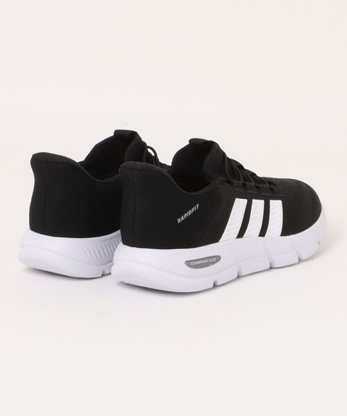 adidas(アディダス)の「adidas アディダス 【ハンズフリー】CF FLEX RAPIDFIT メンズスニーカー(CFフレックスラピッドフィット) HP6994(スニーカー・メンズ・ブラック×ホワイト・25.5cm/26.0cm/26.5cm/27.0cm/27.5cm/28.0cm/29.0cm/30.0cm)」の2枚目の写真