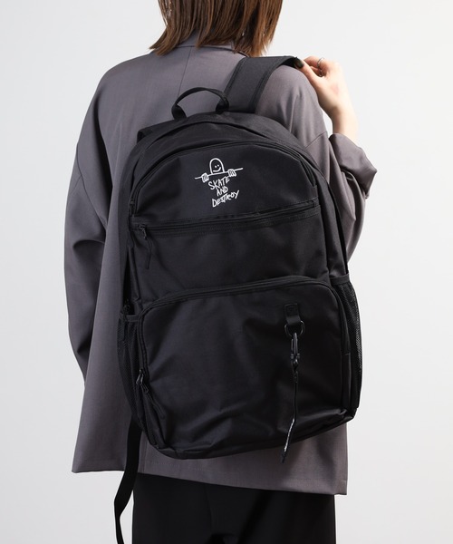 THRASHER(スラッシャー)の「THRASHER BACKPACK30 リュック(バックパック/リュック・メンズ・ブラック×ホワイト/ブラック系・FREE)」の11枚目の写真
