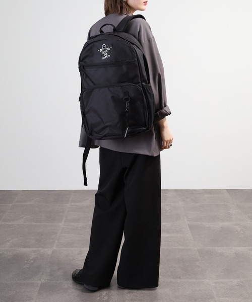 THRASHER(スラッシャー)の「THRASHER BACKPACK30 リュック(バックパック/リュック・メンズ・ブラック×ホワイト/ブラック系・FREE)」の12枚目の写真