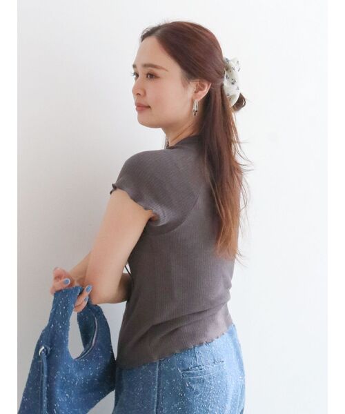 Ungrid(アングリッド)の「リボンデザインシアーTee(Tシャツ/カットソー・レディース・イエロー/ブルー/チャコールグレー・FREE)」の9枚目の写真