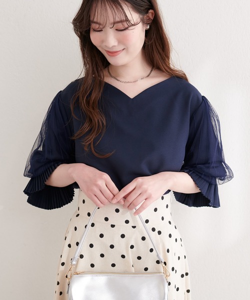 natural couture（ナチュラルクチュール）の「袖口プリーツチュール袖ブラウス（シャツ/ブラウス・レディース・ブラック/サックスブルー/ネイビー/ピンク/オフホワイト・FREE）」の16枚目の写真