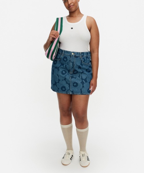marimekko(マリメッコ)の「【オンラインストア限定】【Maridenim】 Ruudut Unikko / Skirt(スカート・レディース・ネイビー・34/36/38/40/42)」の5枚目の写真