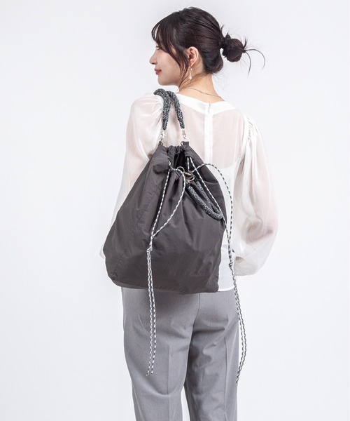 REGENCY WORKS(リージェンシーワークス)の「【Regency work/リージェンシー ワークス】巾着バッグ ナイロン マチ付き4WAY ナップサック(トートバッグ・レディース・ブラック/チャコールグレー/ベージュ・FREE)」の22枚目の写真