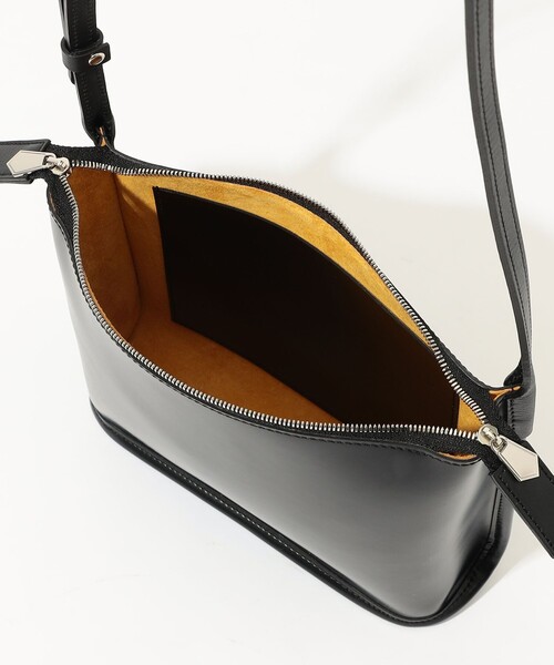 PIENI（ピエニ）の「PIENI SHOULDER S PVC×ピッグレザー ミニショルダーバッグ（ショルダーバッグ・メンズ・ブラック・FREE）」の8枚目の写真