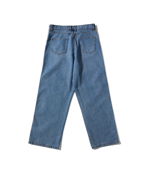 HORLISUN（ホーリーサン）の「Blueborn Damage Loose Denim Pants Light Blue（デニムパンツ・メンズ・その他・SMALL/MEDIUM/LARGE）」の2枚目の写真