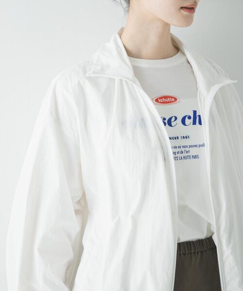 URBAN RESEARCH（アーバンリサーチ）の「撥水ナイロンギャザーブルゾン（ブルゾン・レディース・チャコールグレー/ホワイト・FREE）」の3枚目の写真