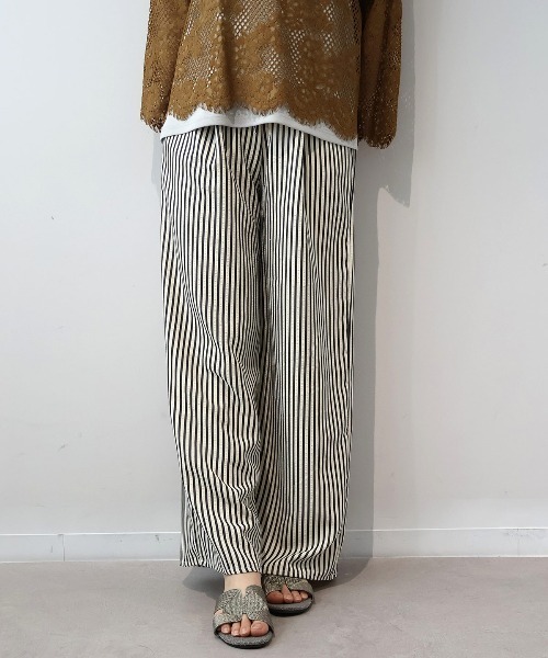 leswel（レスウェル）の「【M/L】サッカーストライプイージーパンツ（その他パンツ・レディース・ネイビー/ブラウン・M/L）」の8枚目の写真
