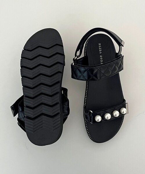 prose verse（プロズヴェール）の「ビジュトリムキルティングパールサンダル（サンダル・レディース・ブラック・MEDIUM/SMALL/X-LARGE/LARGE）」の8枚目の写真