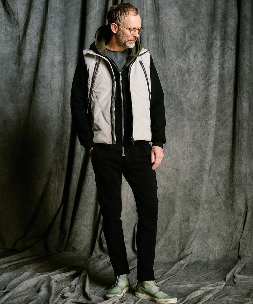 wjk(ダヴルジェイケイ)の「mlt5660- tight jersey cut-off L-S ロングスリーブカットソー(7137 cj57j)(Tシャツ/カットソー・メンズ・ホワイト/ダークネイビー/チャコールグレー/ブラック・S/M/L/XL)」の8枚目の写真