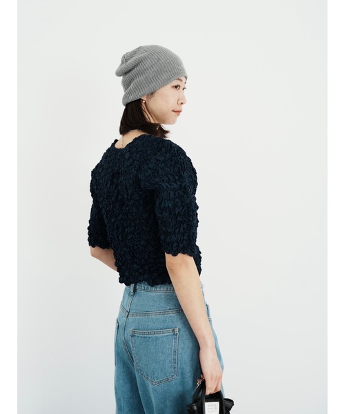 Katrin TOKYO(カトリーントーキョー)の「random shirring curve sleeve tops(Tシャツ/カットソー・レディース・ネイビー/ホワイト/ワイン系・FREE/XS)」の15枚目の写真