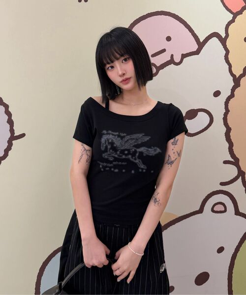 IFYOUWANT(イフユーウォント)の「ペガサス ワンショルダーTシャツ ブラック(Tシャツ/カットソー・レディース・その他・FREE)」の8枚目の写真