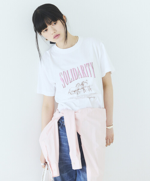 Firsthand(ファーストハンド)の「Firsthand/ファーストハンド コンフォータブル ロゴホースプリント クルーネック Tシャツ(Tシャツ/カットソー・レディース・チャコールグレー/ホワイト・FREE)」の8枚目の写真