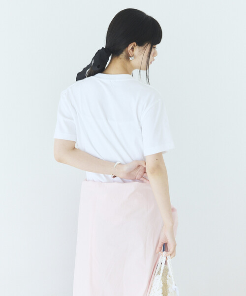 Firsthand(ファーストハンド)の「Firsthand/ファーストハンド コンフォータブル ロゴホースプリント クルーネック Tシャツ(Tシャツ/カットソー・レディース・チャコールグレー/ホワイト・FREE)」の11枚目の写真