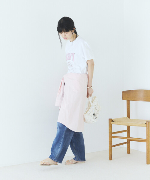 Firsthand(ファーストハンド)の「Firsthand/ファーストハンド コンフォータブル ロゴホースプリント クルーネック Tシャツ(Tシャツ/カットソー・レディース・チャコールグレー/ホワイト・FREE)」の22枚目の写真