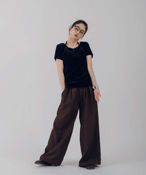 MUHET(ミュエータ)の「【set item】velours halter neck camisole & t-shirt / ベロアホルターネックキャミソールTシャツ(Tシャツ/カットソー・レディース・ホワイト/ブラウン/ピンク/ネイビー・FREE)」の10枚目の写真