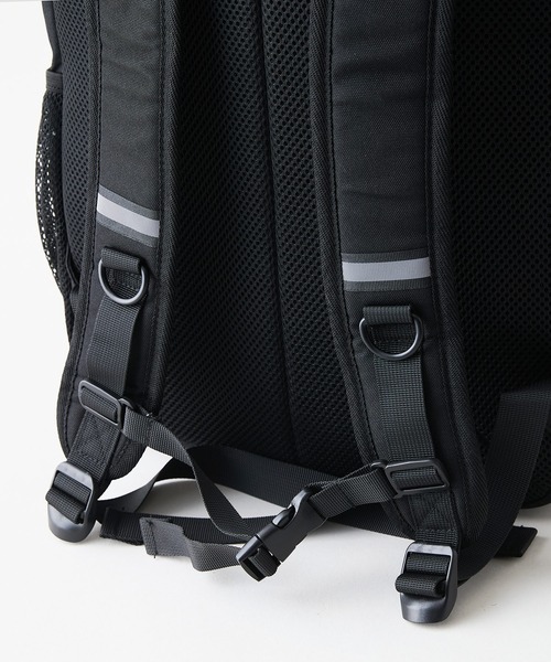 FILA(フィラ)の「【FILA/フィラ】【大容量29L A4サイズ対応】クリアポーチ付きバックパック 通勤・通学 PCポケット 部活 韓国ファッション ストリート(バックパック/リュック・メンズ・ブラック/パープル・FREE)」の7枚目の写真