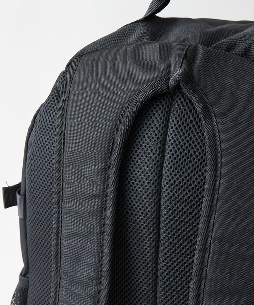 FILA(フィラ)の「【FILA/フィラ】【大容量29L A4サイズ対応】クリアポーチ付きバックパック 通勤・通学 PCポケット 部活 韓国ファッション ストリート(バックパック/リュック・メンズ・ブラック/パープル・FREE)」の8枚目の写真