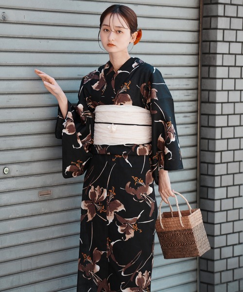 utatane(ウタタネ)の「2026新作 選べる浴衣3点セット utataneオリジナル(浴衣・レディース・ホワイト系4/ネイビー系1/ホワイト系6/パープル系1/ホワイト系2/レッド系2/ブルー系2/イエロー系1/ブルー系1/ブラウン系1/ネイビー系2/ブラック系6/ホワイト系5/イエロー系2/ブラック系3/グリーン系1/ブラック系1/ホワイト系3/ブラック系8/ブラック系5/レッド系1/ブラック系7/ブラック系4/ホワイト系1/ベージュ系1・FREE)」の10枚目の写真