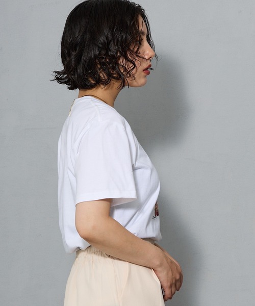 aremoi(アレモイ)の「リボンモチーフ ガールプリントTシャツ(Tシャツ/カットソー・レディース・ネイビー/ホワイト/グレー・SMALL/MEDIUM/LARGE)」の15枚目の写真