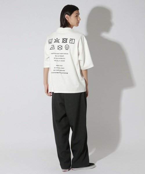LAKOLE（ラコレ）の「クジラグラフィックT / 670701（Tシャツ/カットソー・メンズ・ホワイト/ブラック・MEDIUM/LARGE）」の7枚目の写真