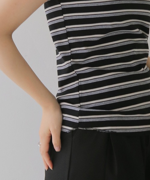 cheriella(シェリエラ)の「【cheriella】ボーダータンクトップ BORDER TANK TOP(タンクトップ・レディース・ブラック/ブルー・MEDIUM)」の18枚目の写真