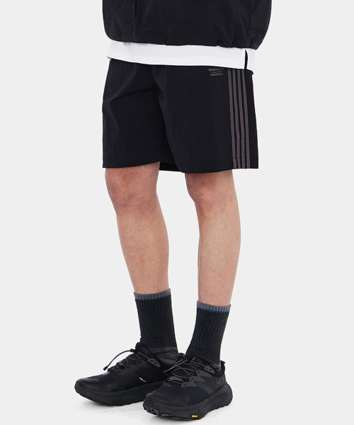 RAIMENT(レイメント)の「エッセンシャルランニングレイントレーニングショーツ_ブラック(その他パンツ・メンズ・その他・SMALL/MEDIUM/LARGE/X-LARGE)」の2枚目の写真