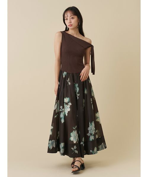 SNIDEL(スナイデル)の「リボンデザインニットドッキングワンピース(ワンピース・レディース・ネイビー/ブラウン/ブラック・0/1)」の10枚目の写真