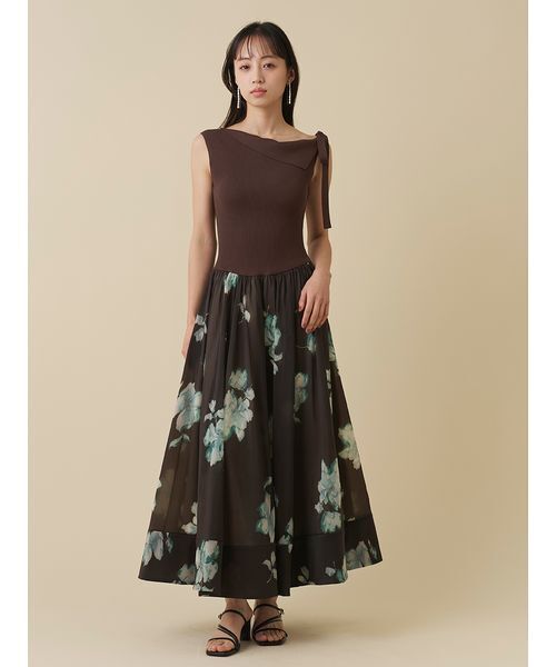 SNIDEL(スナイデル)の「リボンデザインニットドッキングワンピース(ワンピース・レディース・ネイビー/ブラウン/ブラック・0/1)」の22枚目の写真