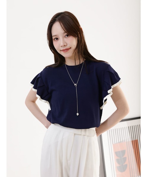 fifth(フィフス)の「【接触冷感】袖フレア半袖ニット(ニット/セーター・レディース・ネイビー/ブラック/グレー・L/M)」の3枚目の写真