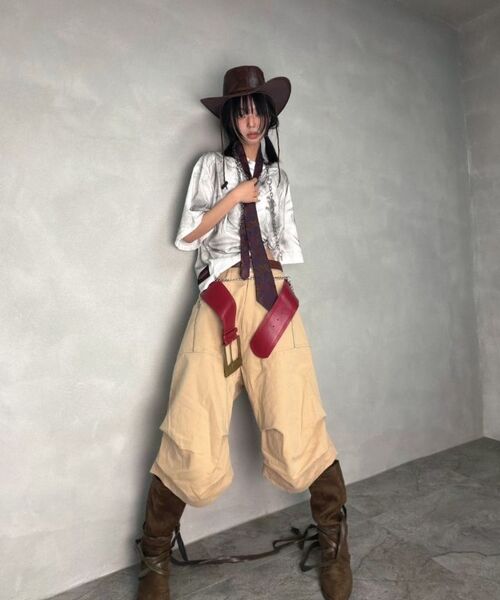 ROARINGRAD(ロアリングラド)の「26 パラシュートバミューダパンツ ブラック(その他パンツ・レディース・その他・MEDIUM/LARGE)」の13枚目の写真