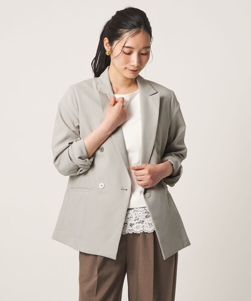 A DAY IN THE LIFE UNITED ARROWS(アデイインザライフユナイテッドアローズ)の「サッカー ダブルブレストジャケット ‐セットアップ対応・マシンウォッシャブル‐ <A DAY IN THE LIFE>(Tシャツ/カットソー・レディース・ベージュ/ネイビー/ブラック・38/36)」の3枚目の写真