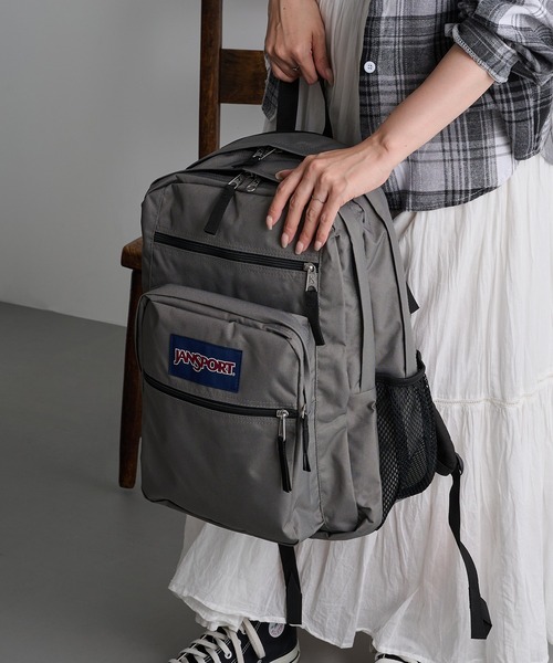 JANSPORT(ジャンスポーツ)の「【JANSPORT】BIG STUDENT(バックパック/リュック・メンズ・レッド/ネイビー/グレー/ブラック・FREE)」の8枚目の写真