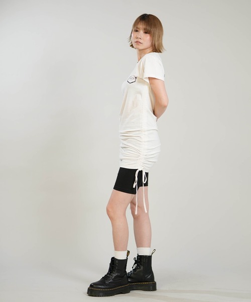 RVCA（ルーカ）の「RVCA/ルーカ ミニ丈 ワンピース BG04C365（ワンピース・レディース・ホワイト×ブラック/ブラック×ホワイト・S/M）」の6枚目の写真