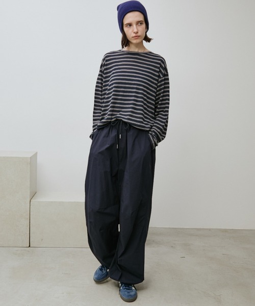Auntie Rosa Holiday(アンティローザホリデー)の「シアーボーダーオーバーサイズロンTEE(Tシャツ/カットソー・レディース・ホワイト/ブラック/ネイビー・FREE)」の19枚目の写真