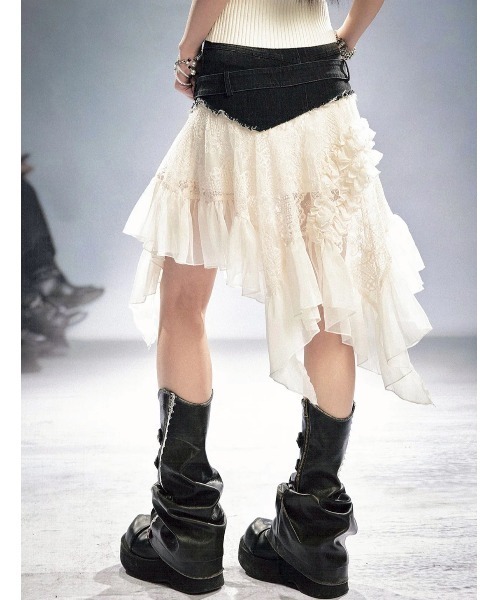 Cest Nous（セヌー）の「【Cest Nous】Lace Midi Skirt / 【セヌー】ウエストベルトアシンメトリーレースミディスカート（スカート・レディース・ホワイト/ブラック・S/M）」の11枚目の写真
