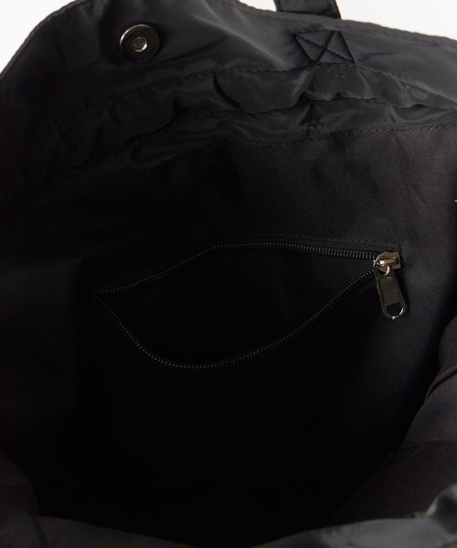Chick(チック)の「【2WAY】【A4サイズ対応】Water-Repellent 2-Way Drawstring Multi-Pocket Bag / 撥水2WAY 巾着仕様 マルチポケットバッグ y2k 韓国系 レディース 2026年 夏 夏服(バックパック/リュック・メンズ・ブラック/カーキ・FREE)」の7枚目の写真