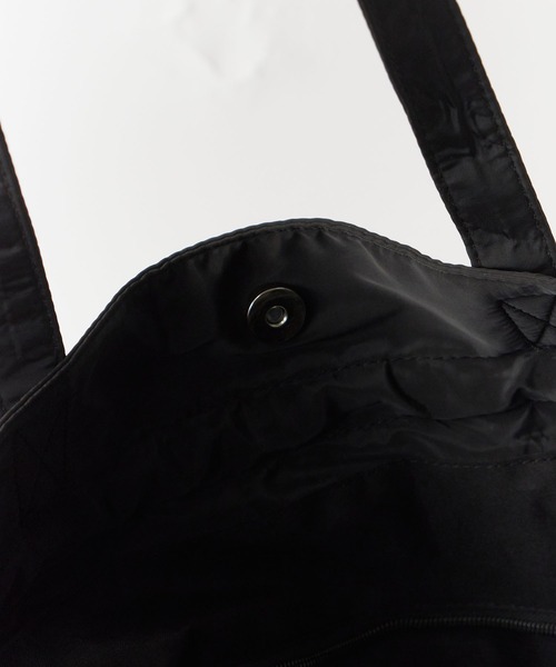 Chick(チック)の「【2WAY】【A4サイズ対応】Water-Repellent 2-Way Drawstring Multi-Pocket Bag / 撥水2WAY 巾着仕様 マルチポケットバッグ y2k 韓国系 レディース 2026年 夏 夏服(バックパック/リュック・メンズ・ブラック/カーキ・FREE)」の9枚目の写真