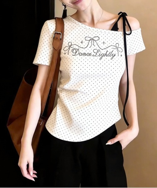 WEGO(ウィゴー)の「ワンショルダードットリボンロゴカットソー/トップス(Tシャツ/カットソー・レディース・ホワイト・LARGE/MEDIUM)」の7枚目の写真