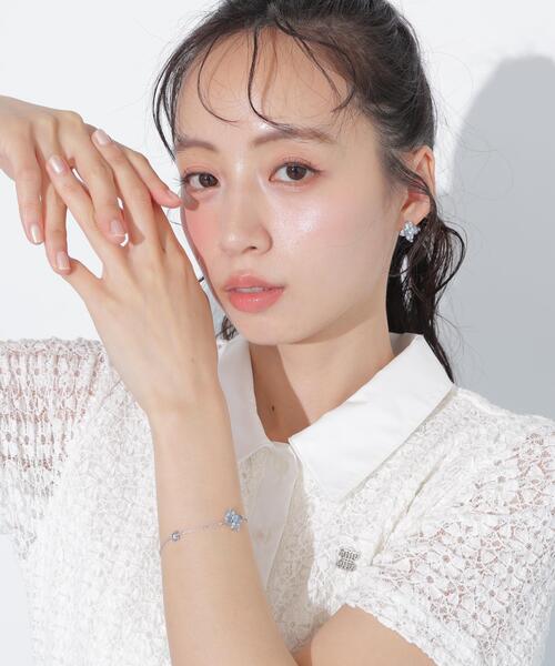 JILL by JILL STUART（ジルバイジルスチュアート）の「【再入荷】Cubic 大粒クローバーブレスレット（ブレスレット・レディース・ブルー/シルバー・FREE）」の16枚目の写真