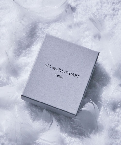 JILL by JILL STUART（ジルバイジルスチュアート）の「【再入荷】Cubic 大粒クローバーブレスレット（ブレスレット・レディース・ブルー/シルバー・FREE）」の9枚目の写真
