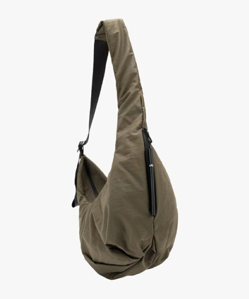 Cote&Ciel（コートエシエル）の「【cote&ciel/コートエシエル】 Hyco S Cargo / ショルダーバッグ（ショルダーバッグ・メンズ・カーキオリーブ・FREE）」の4枚目の写真