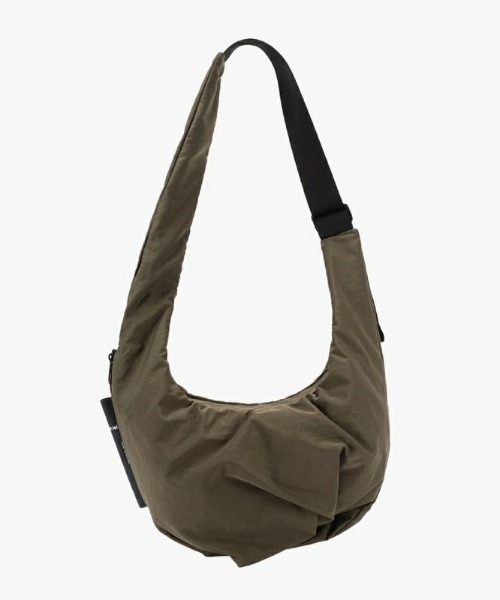 Cote&Ciel（コートエシエル）の「【cote&ciel/コートエシエル】 Hyco S Cargo / ショルダーバッグ（ショルダーバッグ・メンズ・カーキオリーブ・FREE）」の7枚目の写真