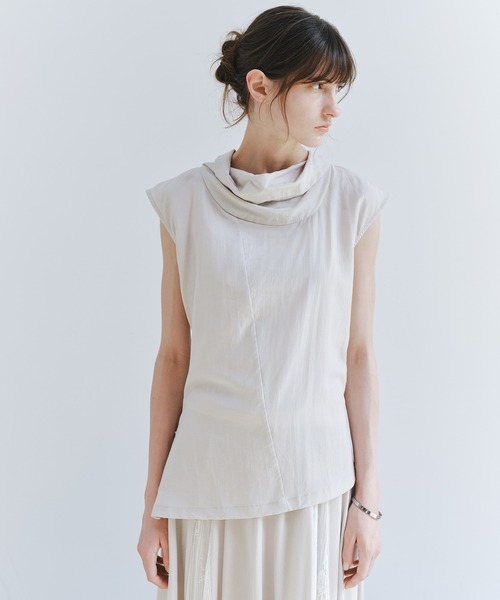 tageechita(タジチタ)の「【tageechita】ドレープネックバックタイブラウス(シャツ/ブラウス・レディース・ライトベージュ・L/M/S)」の12枚目の写真
